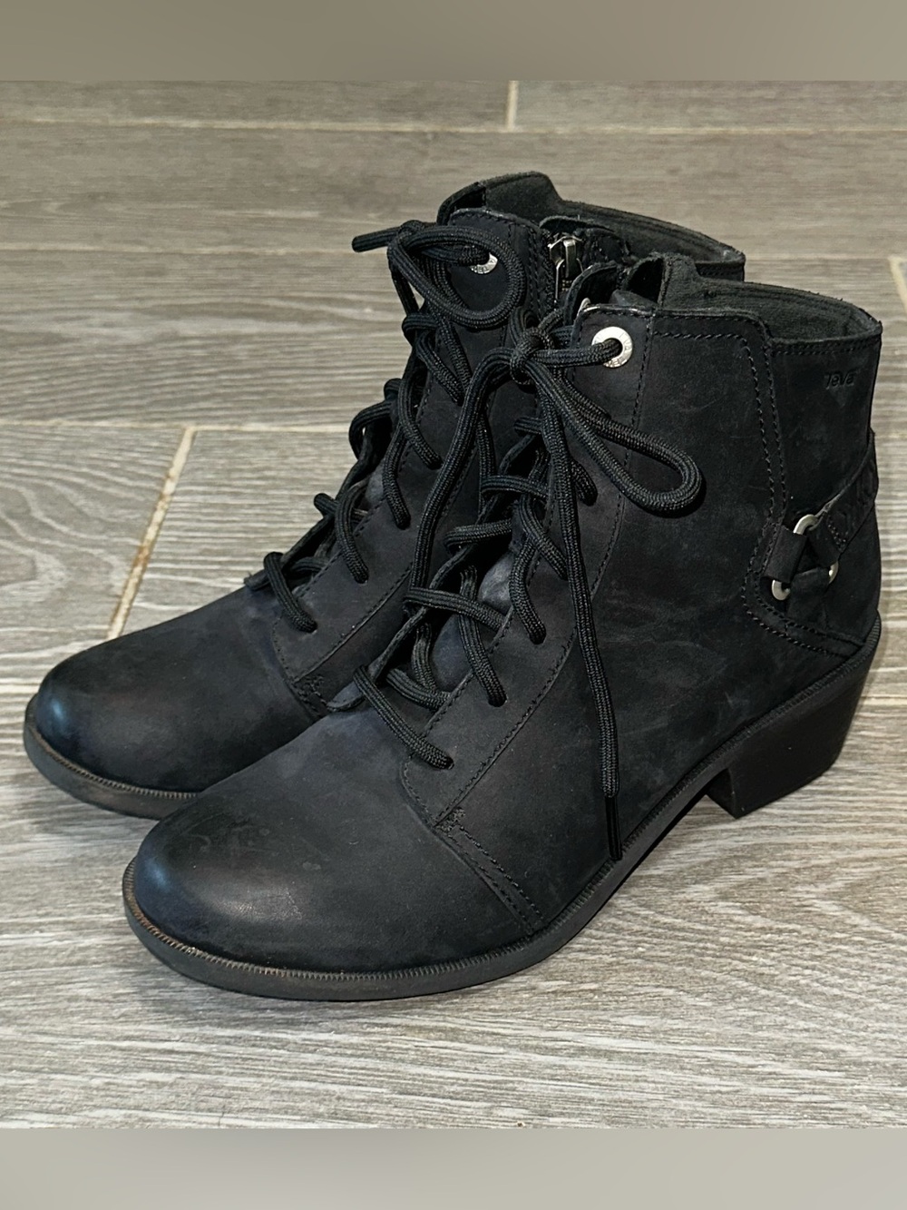 Teva Foxy Lace Women’s 9 Boots Waterproof Black Leather Ankle Bootie Gorpcore